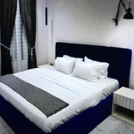 Villa Toscana Luxe Gra 포트하커트 외부 사진