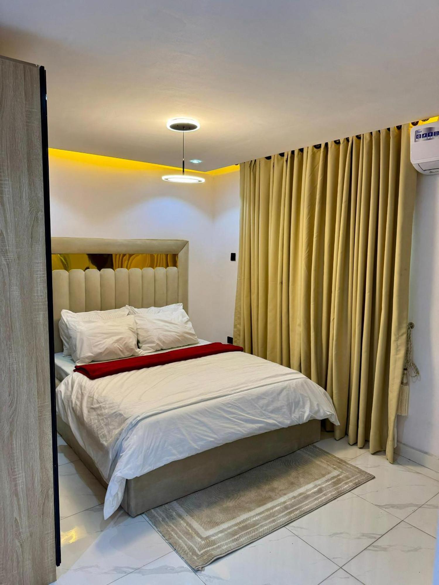 Villa Toscana Luxe Gra 포트하커트 외부 사진
