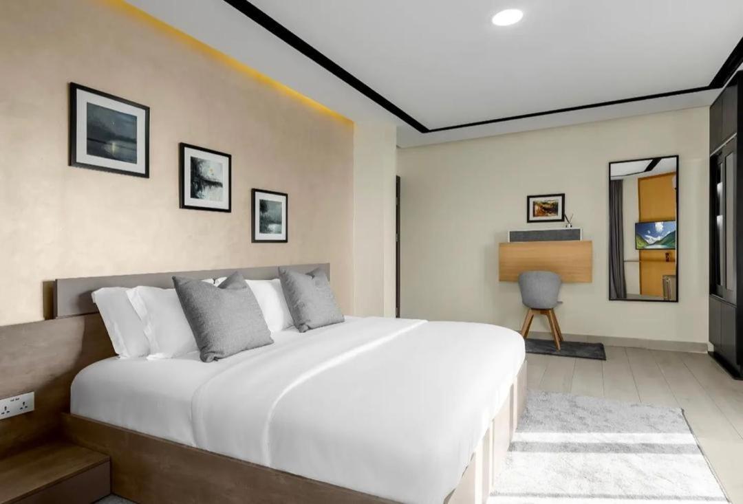 Villa Toscana Luxe Gra 포트하커트 외부 사진