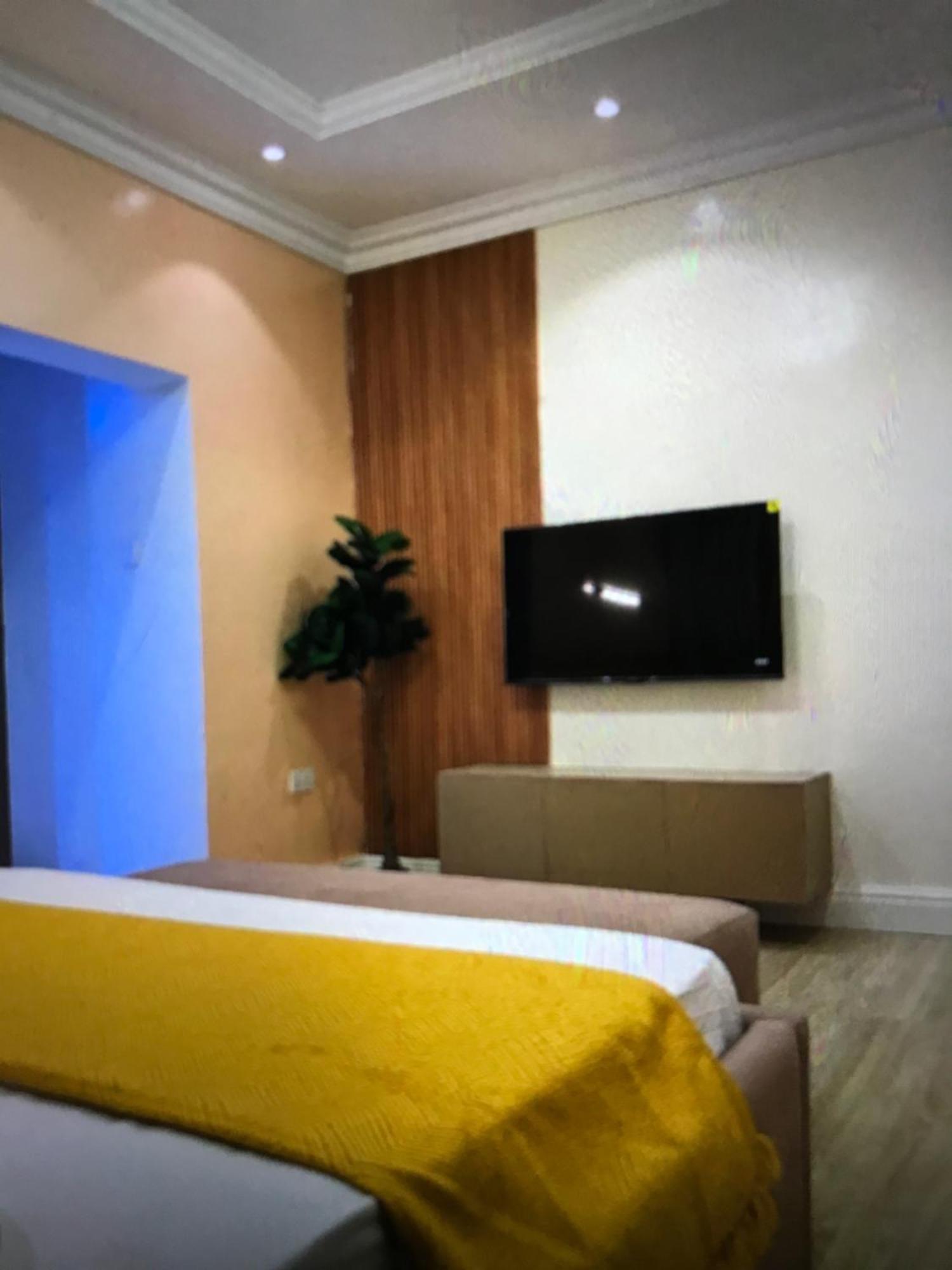 Villa Toscana Luxe Gra 포트하커트 외부 사진