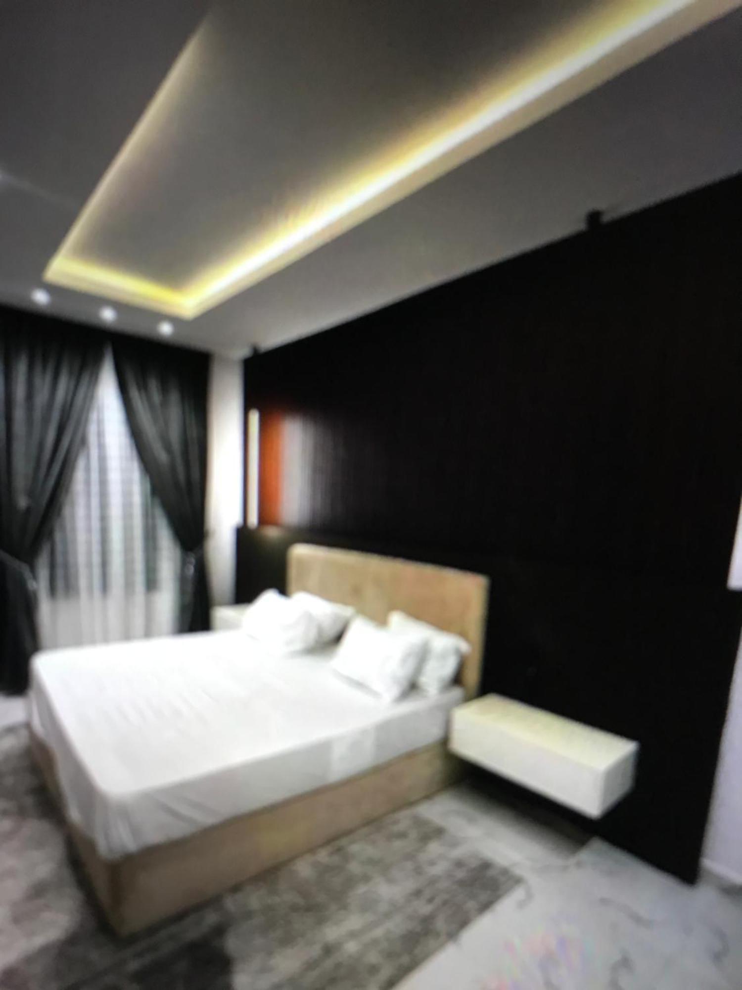 Villa Toscana Luxe Gra 포트하커트 외부 사진