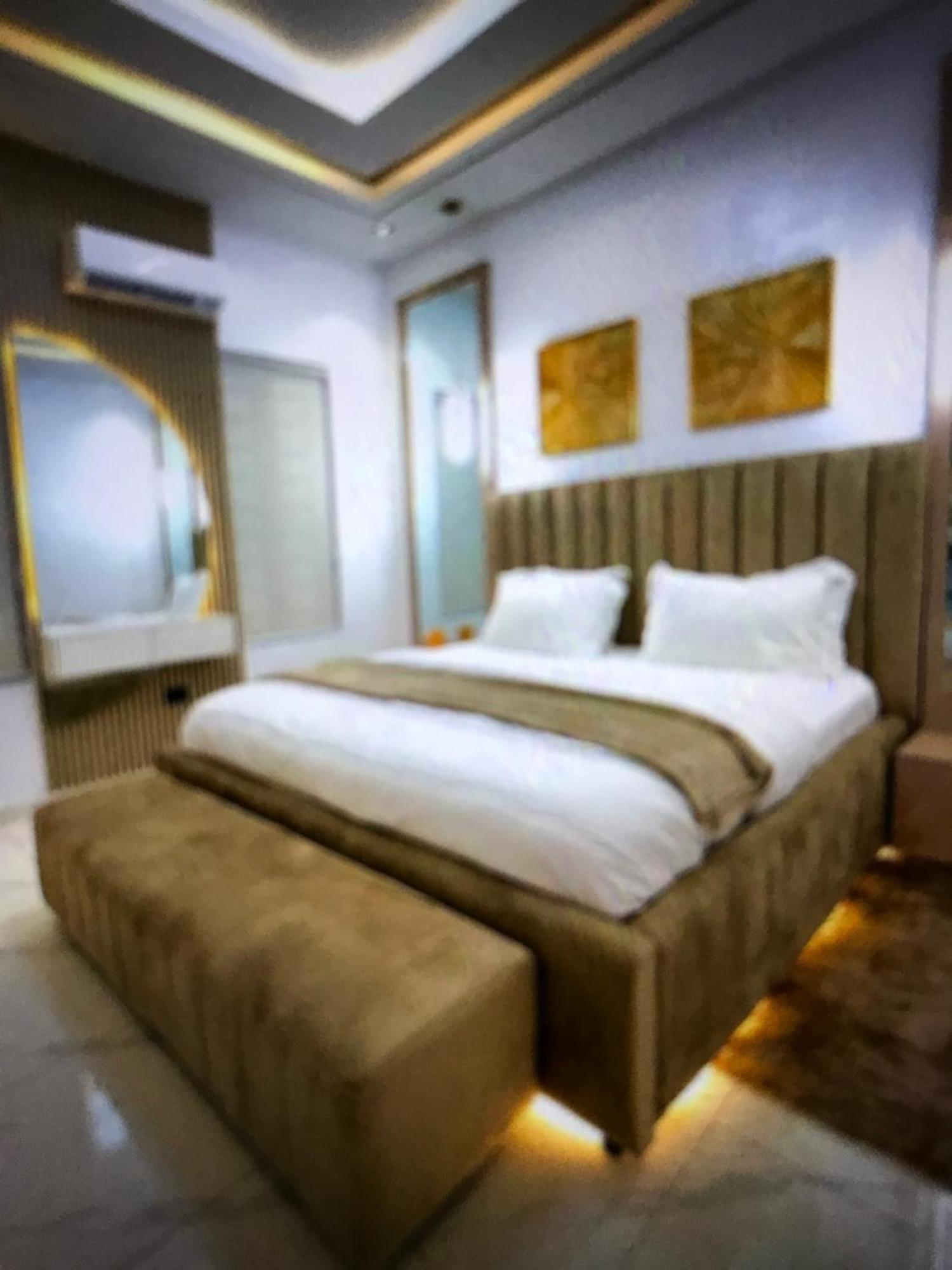 Villa Toscana Luxe Gra 포트하커트 외부 사진