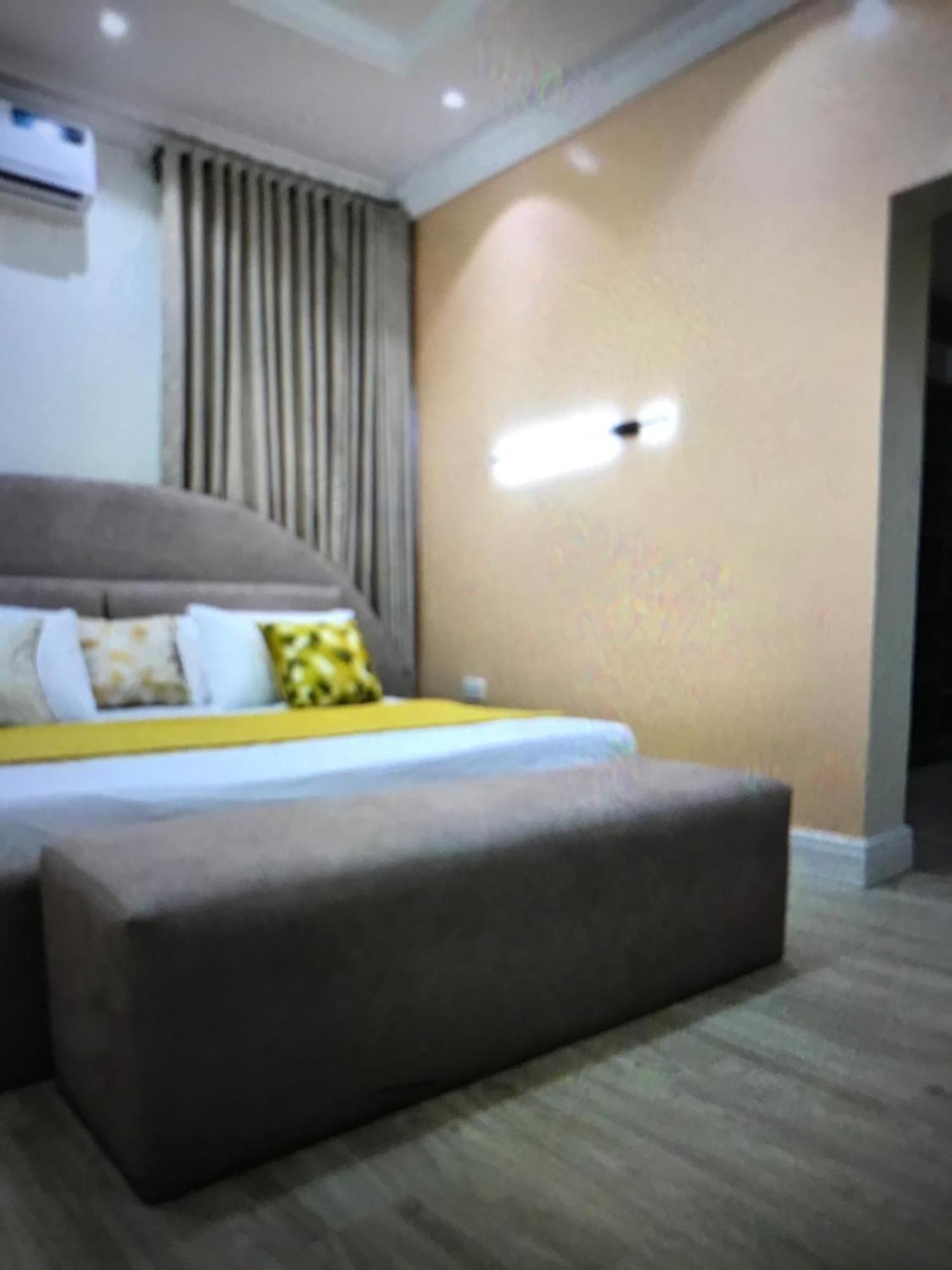 Villa Toscana Luxe Gra 포트하커트 외부 사진
